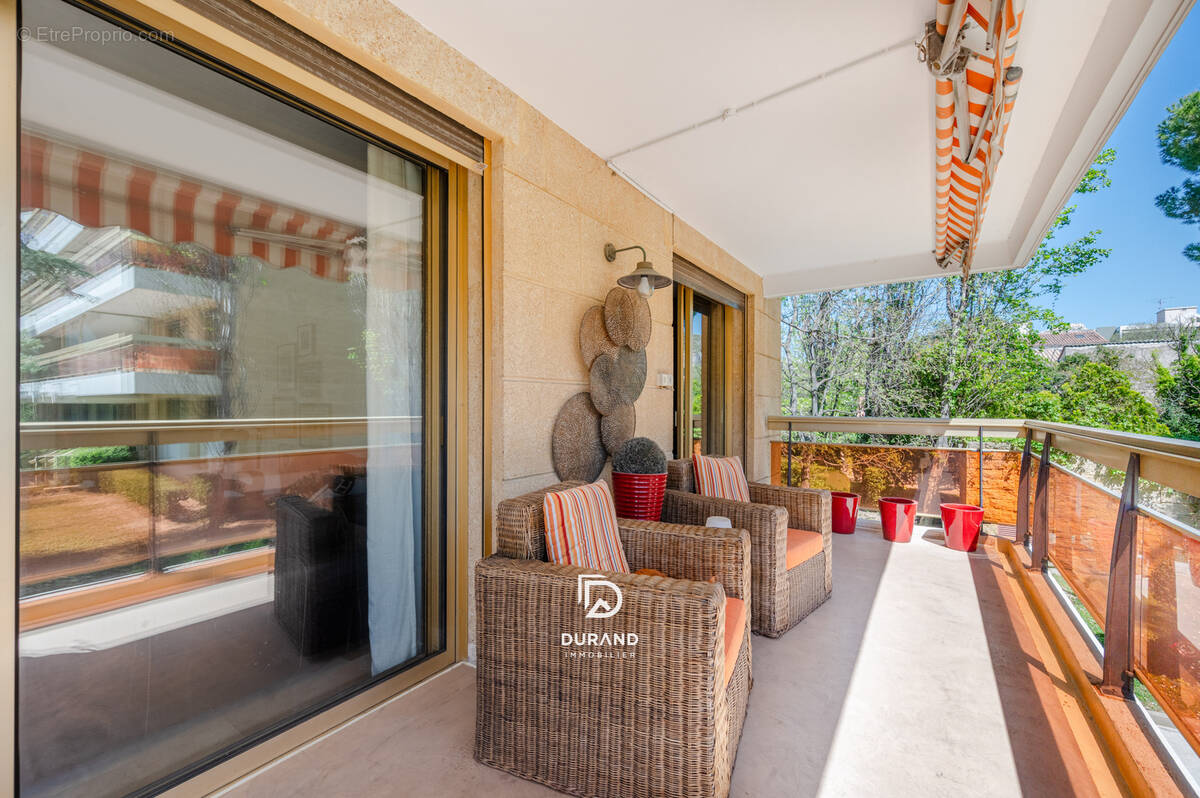 Appartement à MARSEILLE-9E