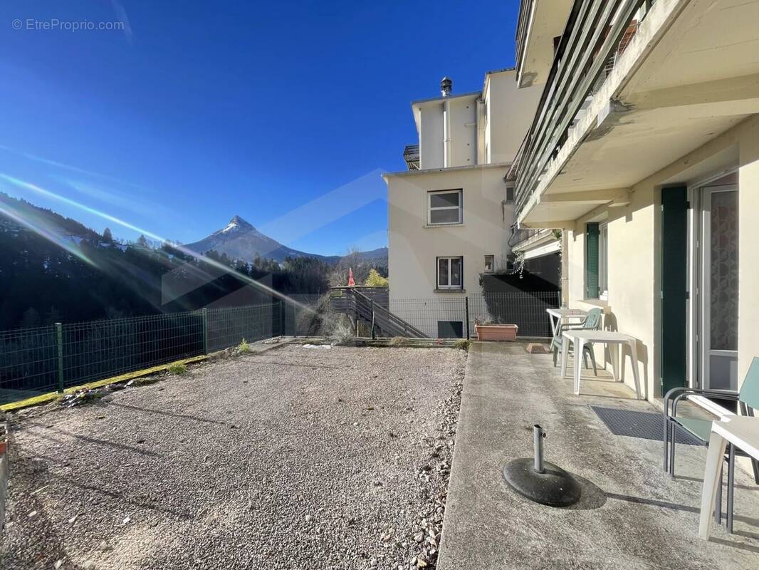 Appartement à SAINT-PIERRE-DE-CHARTREUSE