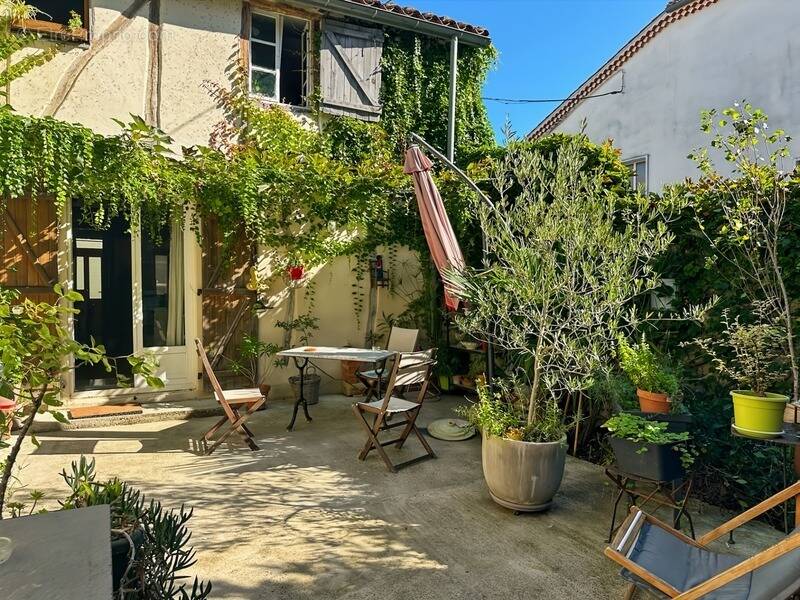 Maison à BASSOUES