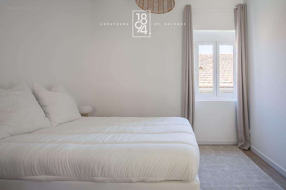 Appartement à MARSEILLE-7E