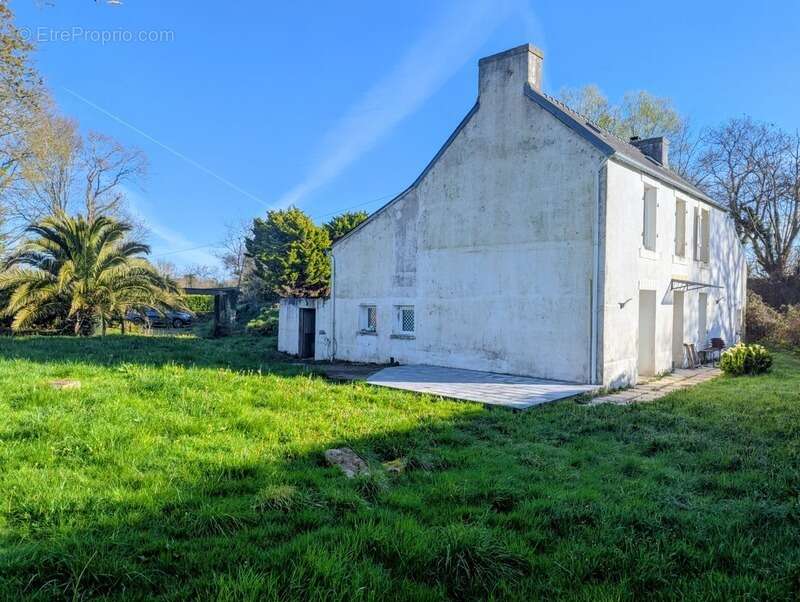 Maison à LANDREVARZEC