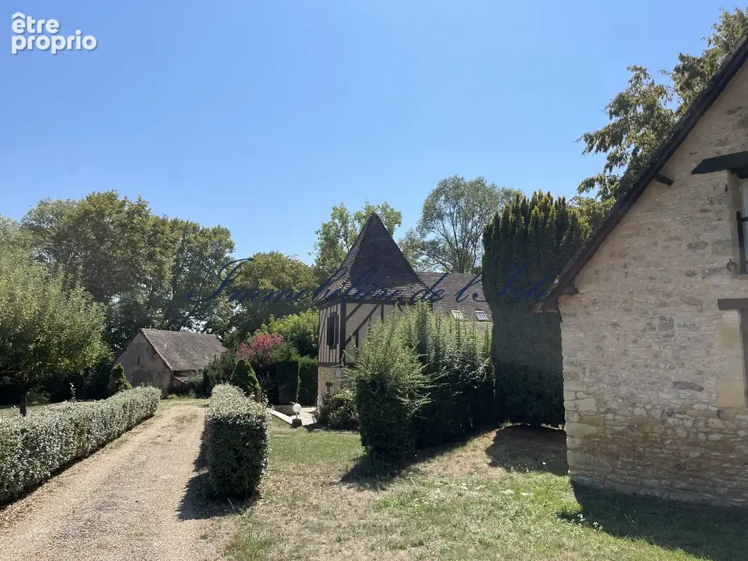 Domaine de caractere de 38ha au coeur du perigord noir - photo 2