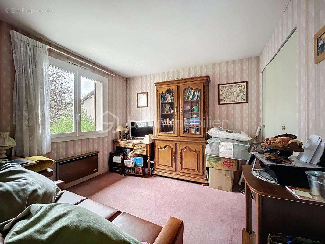 Maison à CORBEIL-ESSONNES