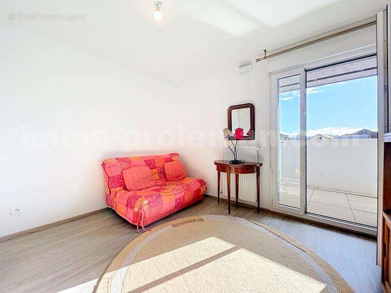 Appartement_T4_Ville_la_grand_Genève_Ceva_tram_Suisse__attique_famille_séjour_salle_a_manger_salon_cuisine_ouverte_chambre_salle_de_bain_terrasse_ - Appartement à VILLE-LA-GRAND