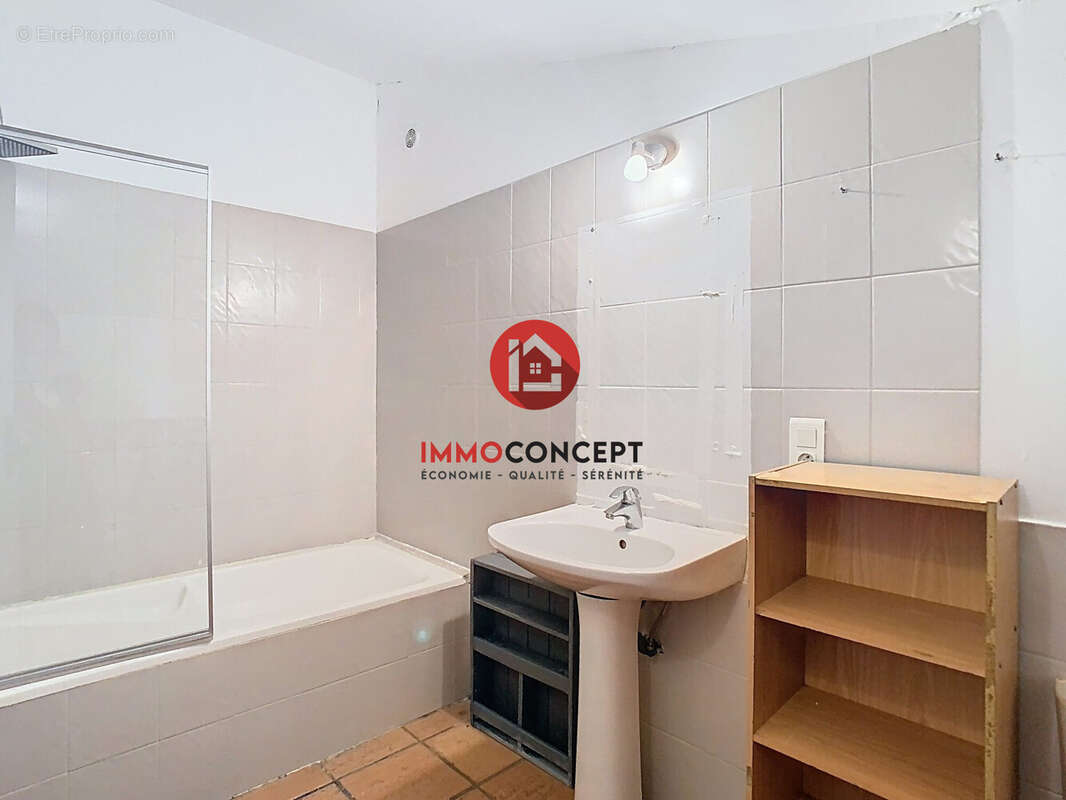 Maison à VILLENEUVE-LES-AVIGNON