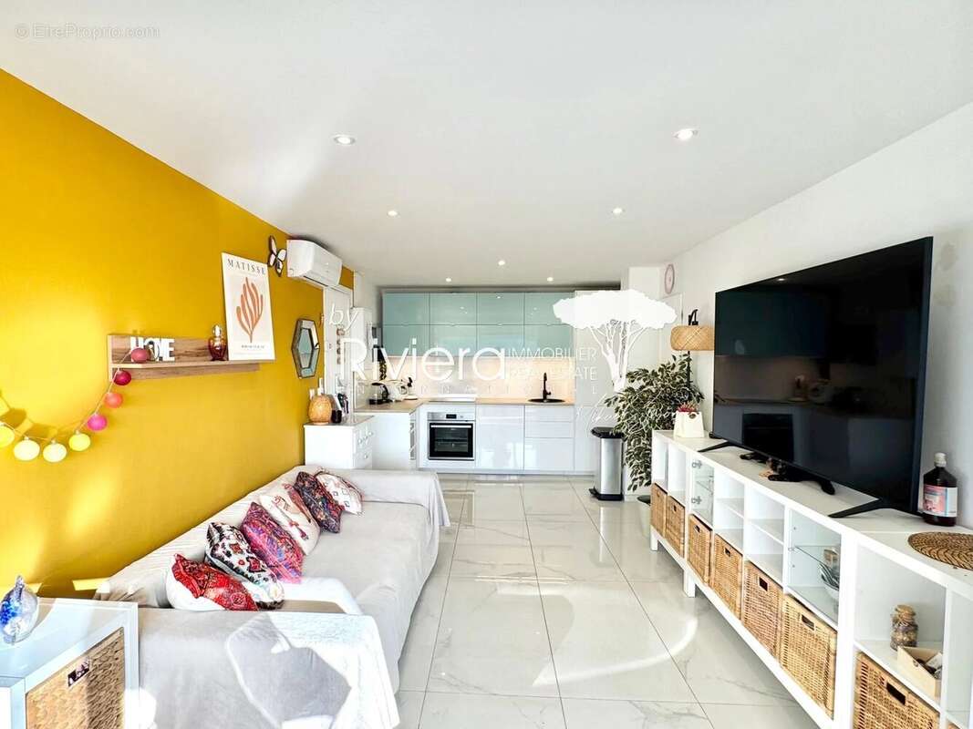 Appartement à LA CROIX-VALMER