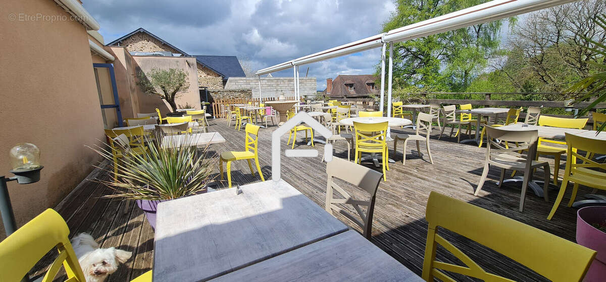 Commerce à ARNAC-POMPADOUR