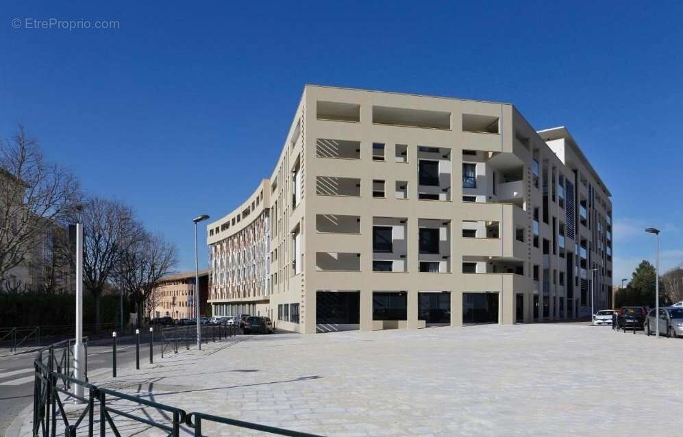 INVESTISSEMENT LOCATIF  AIX EN PROVENCE  Résidence étudiante Nemea - Appart'Etud Aix Campus 1 - 4,52 % de rentabilité - photo 11
