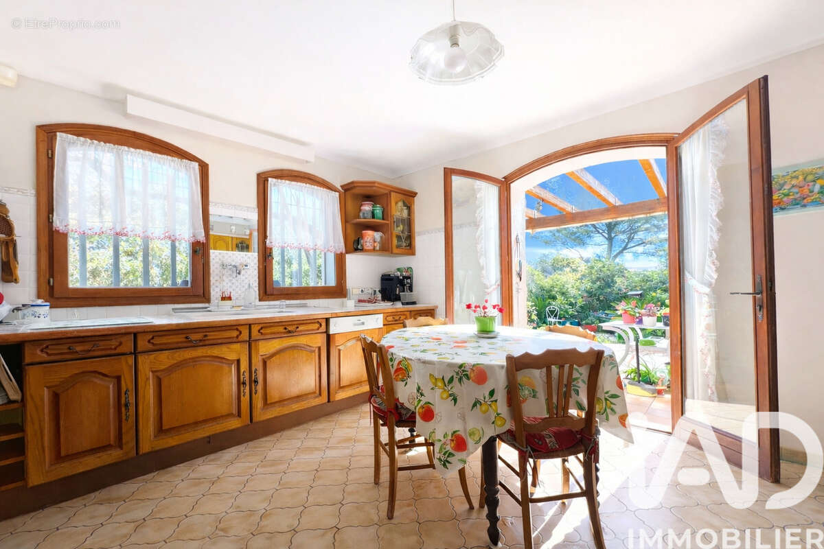 Photo 6 - Maison à SAINT-RAPHAEL