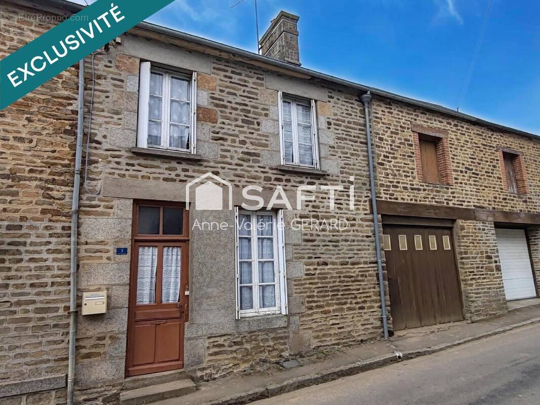 Photo 1 - Maison à FOUGEROLLES-DU-PLESSIS