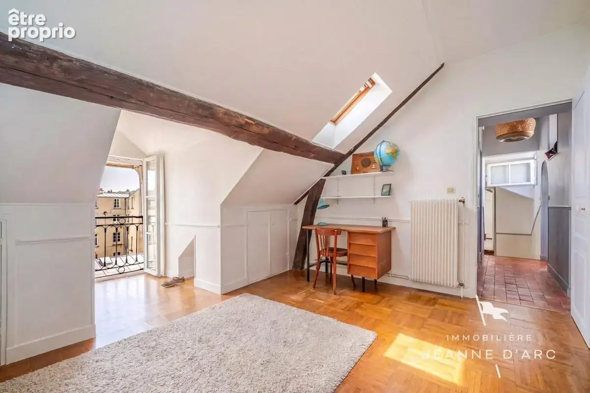 VERSAILLES - Superbe appartement familial de 143 m² Carrez - 176 au Sol - Dernier étage - 7 pièces 5 chambres - photo 14