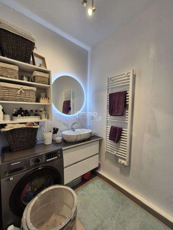 Appartement à MARSEILLE-10E