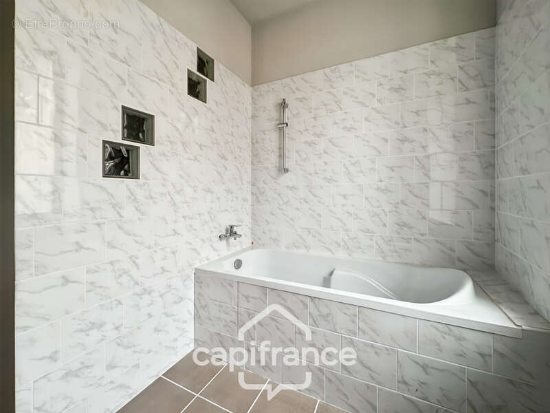 Appartement à SAINT-VALLIER