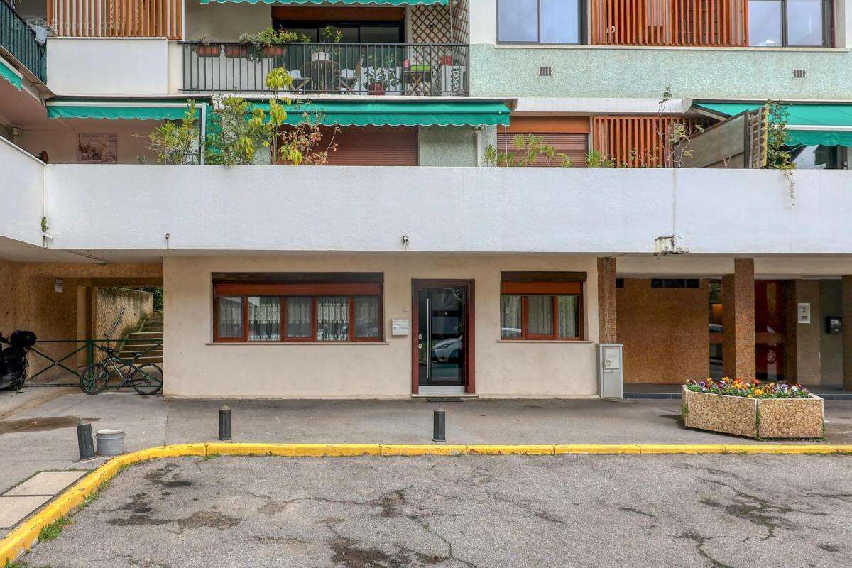 Appartement à MARSEILLE-13E