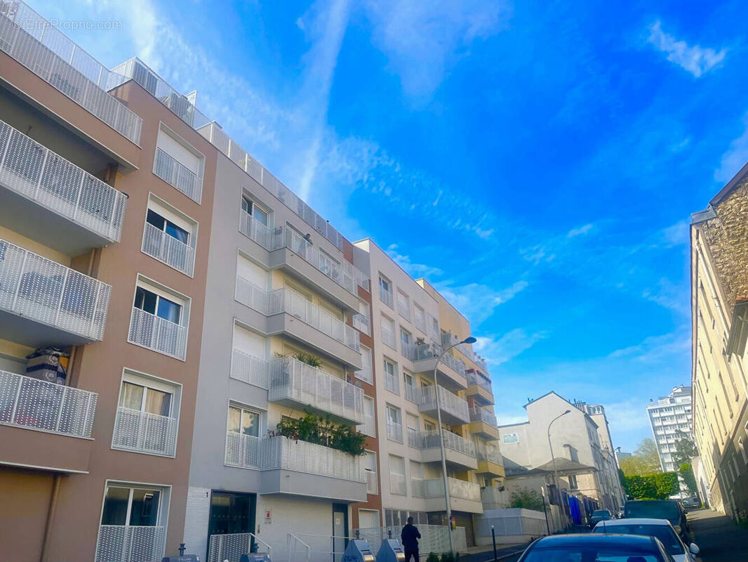 Appartement à IVRY-SUR-SEINE