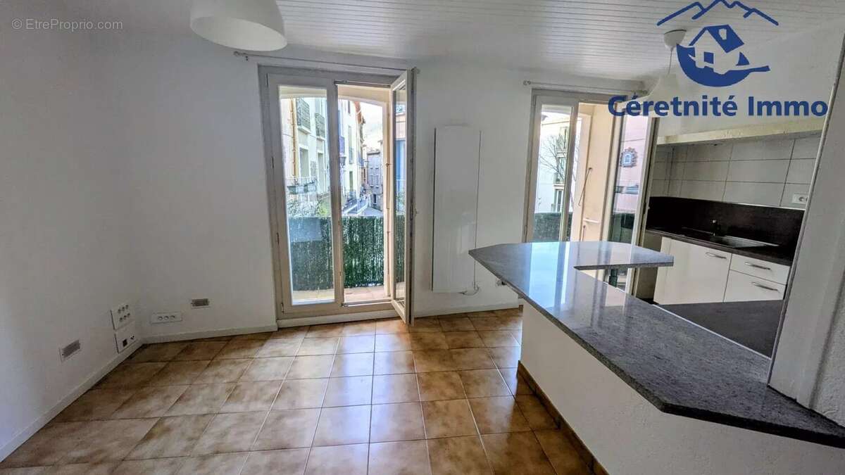 Appartement à ARLES-SUR-TECH