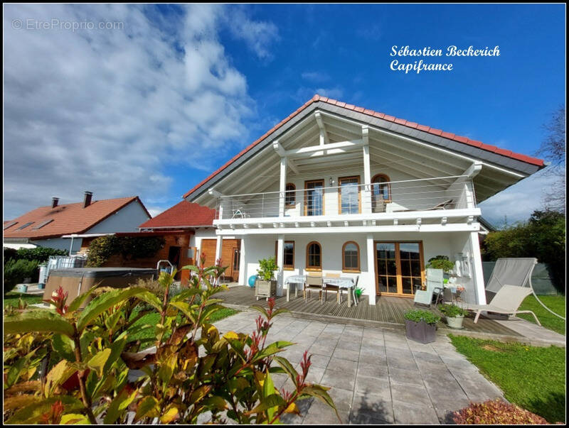 Maison à SARREINSMING