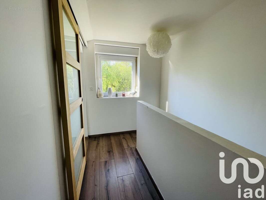 Photo 6 - Maison à CHATEL-SUR-MOSELLE