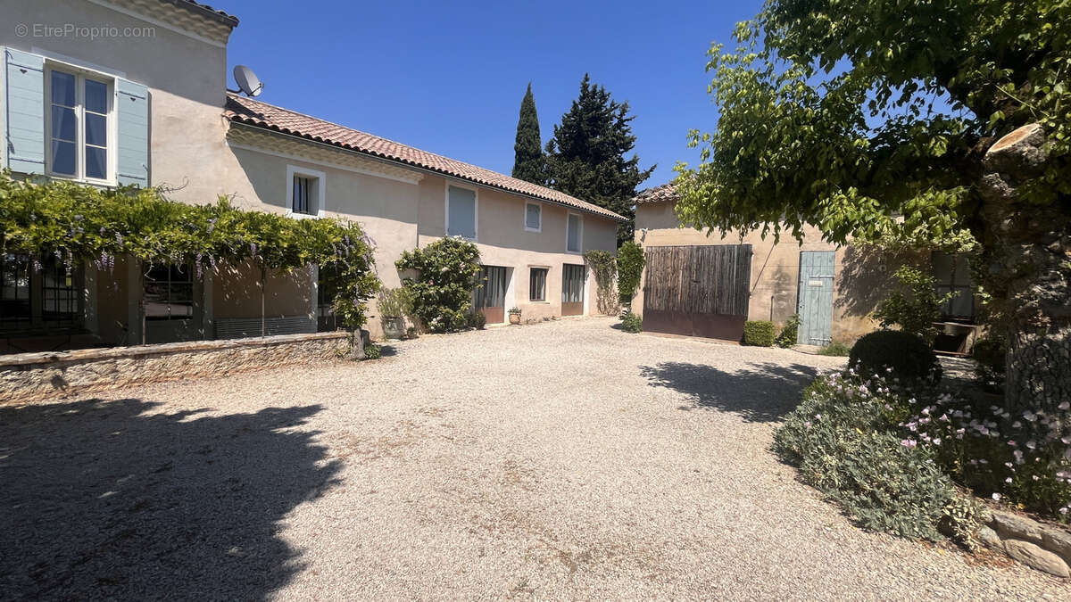 Maison à CAROMB