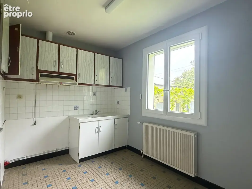 Maison familiale 156 m2 à Lusignan - photo 6