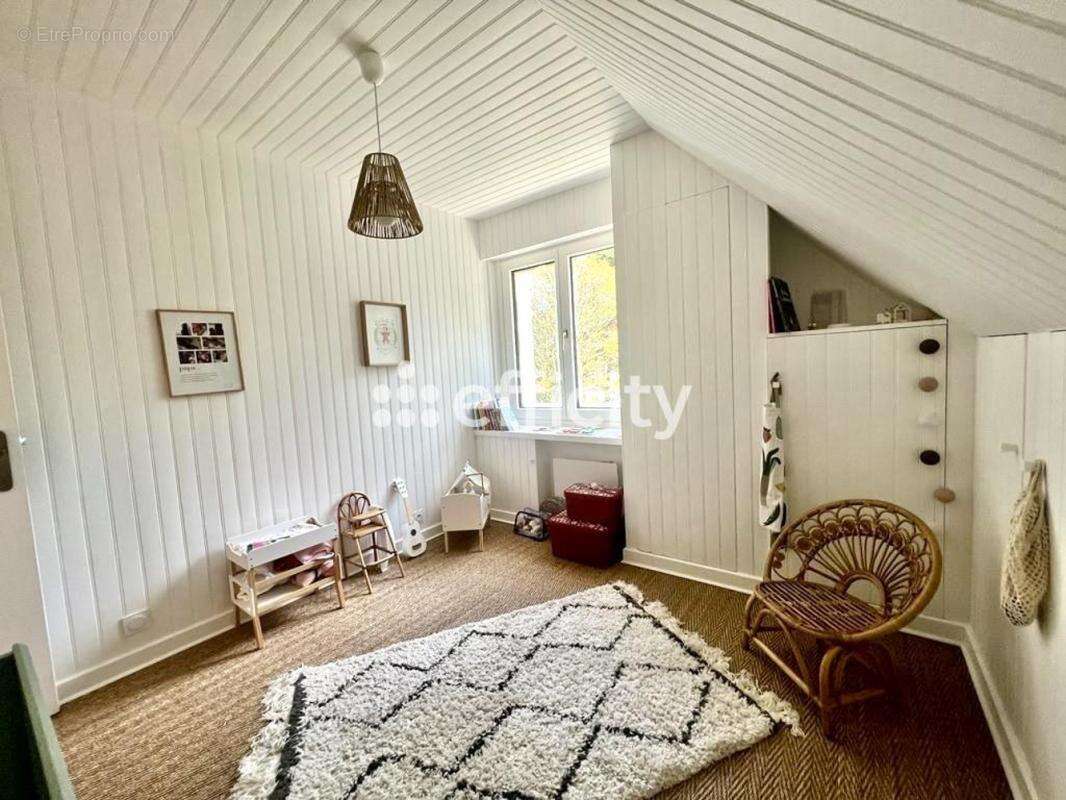 Maison à LA TURBALLE