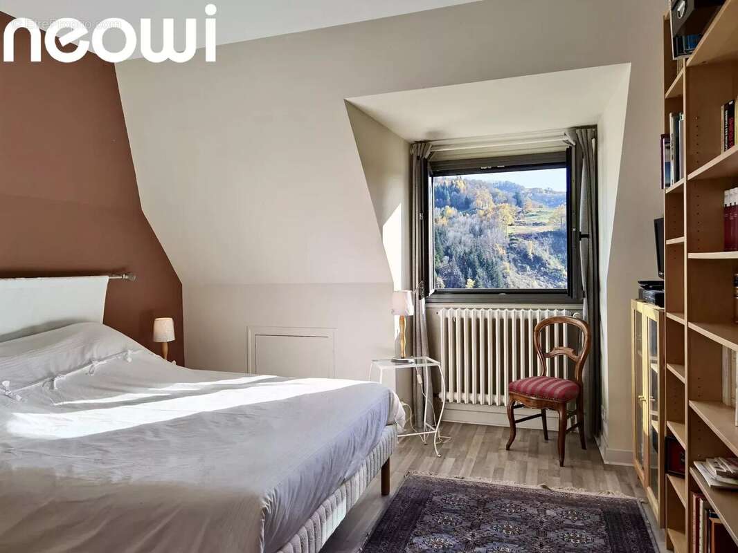 Maison à SAINT-CIRGUES-DE-JORDANNE