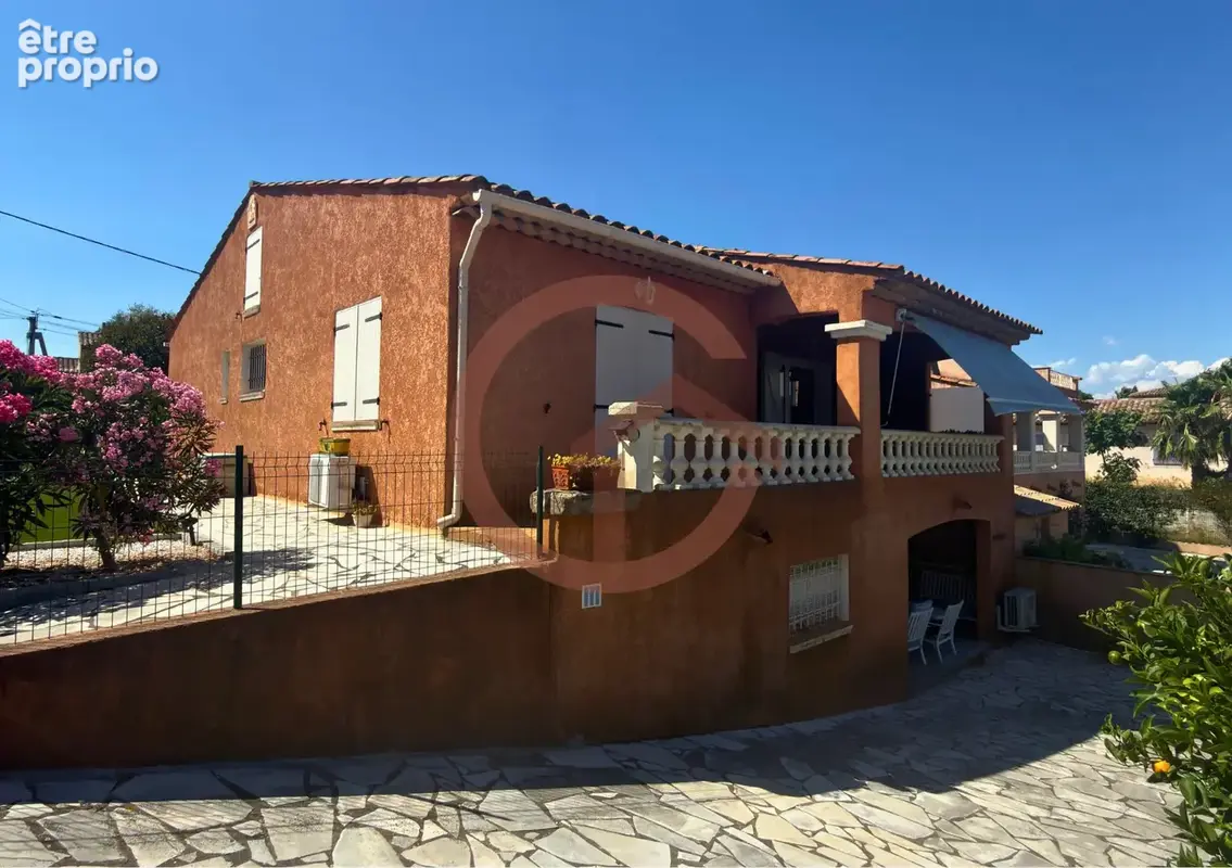 Autre à FREJUS