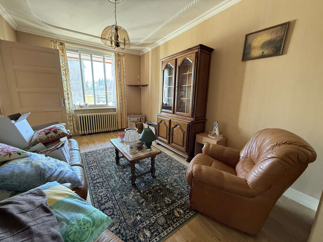 Maison avec dépendance et vue - photo 9