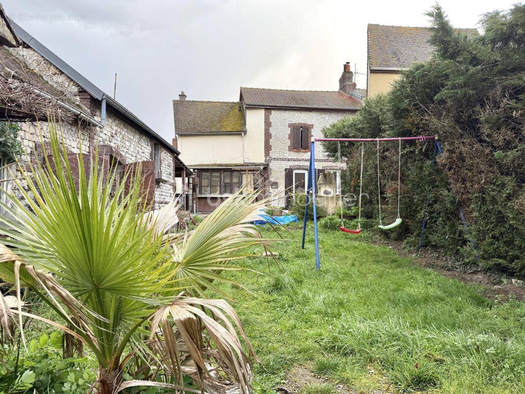 Maison à PETIT-COURONNE