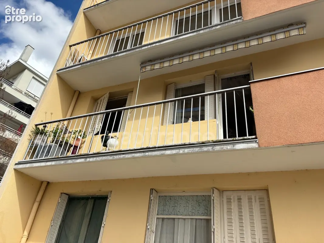  COUP DE CŒUR À BESANÇON – T3 de 55 m² avec balcon, garage et cave - photo 12