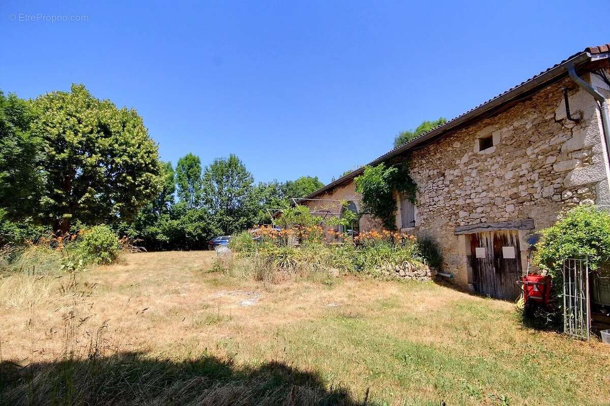 Maison à PRESLES