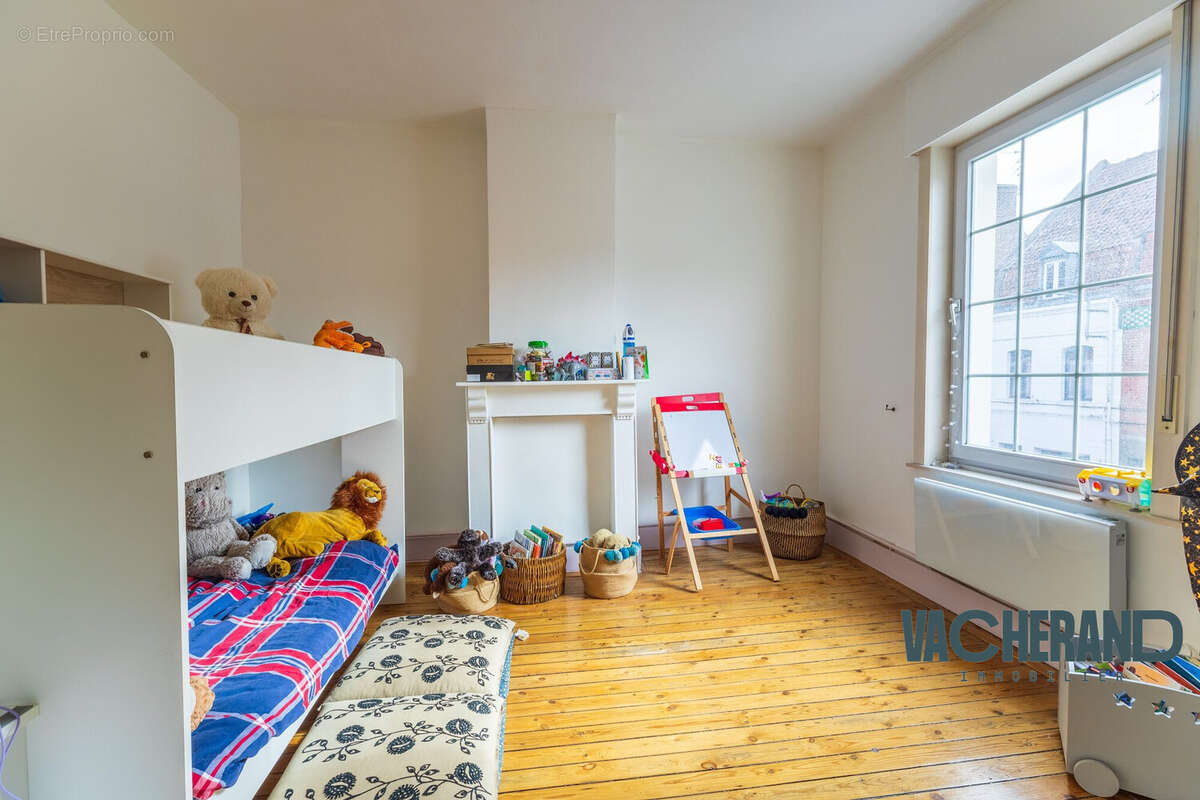 Maison 115 m² à Armentieres  - photo 4