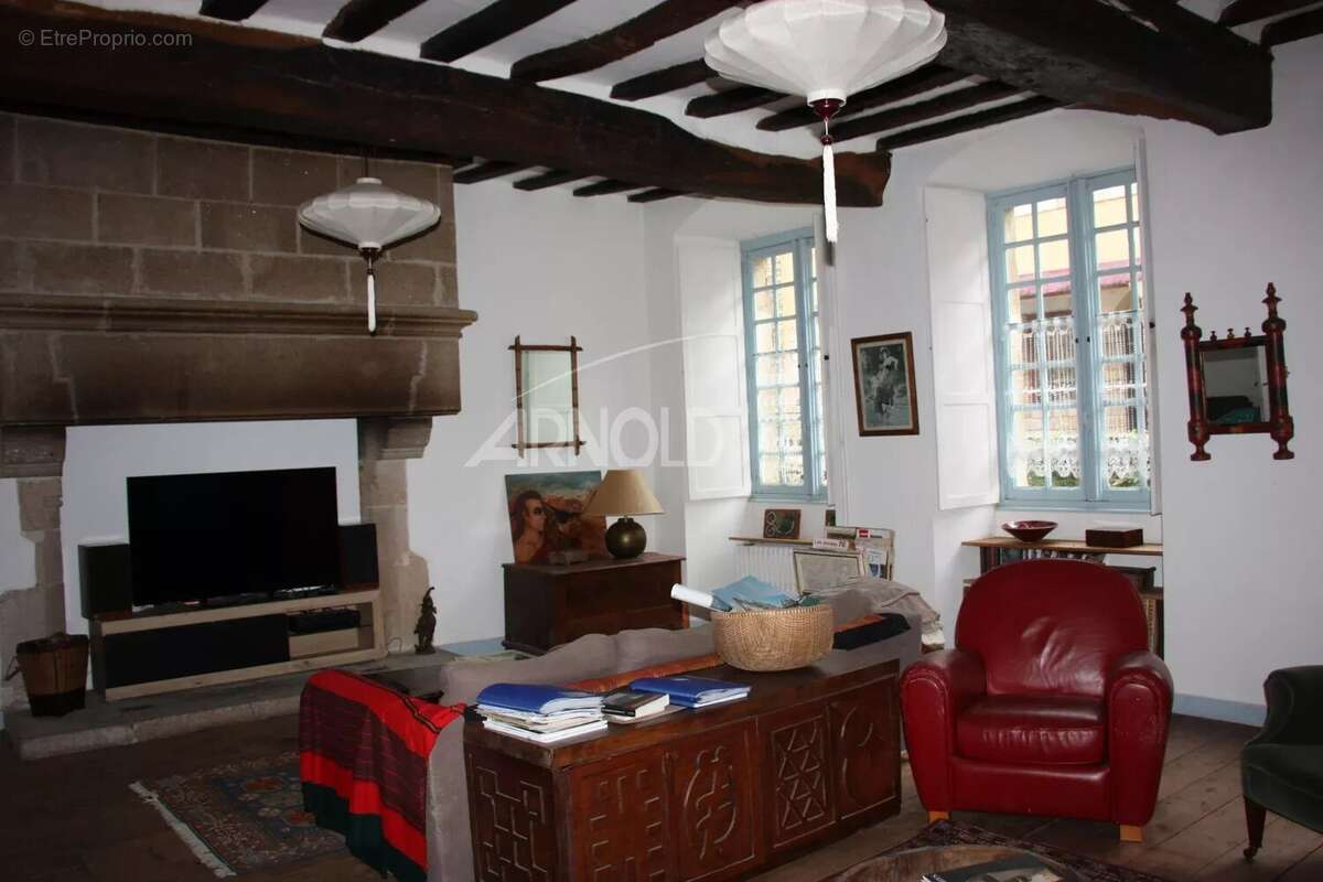 Maison à ROCHEFORT-EN-TERRE