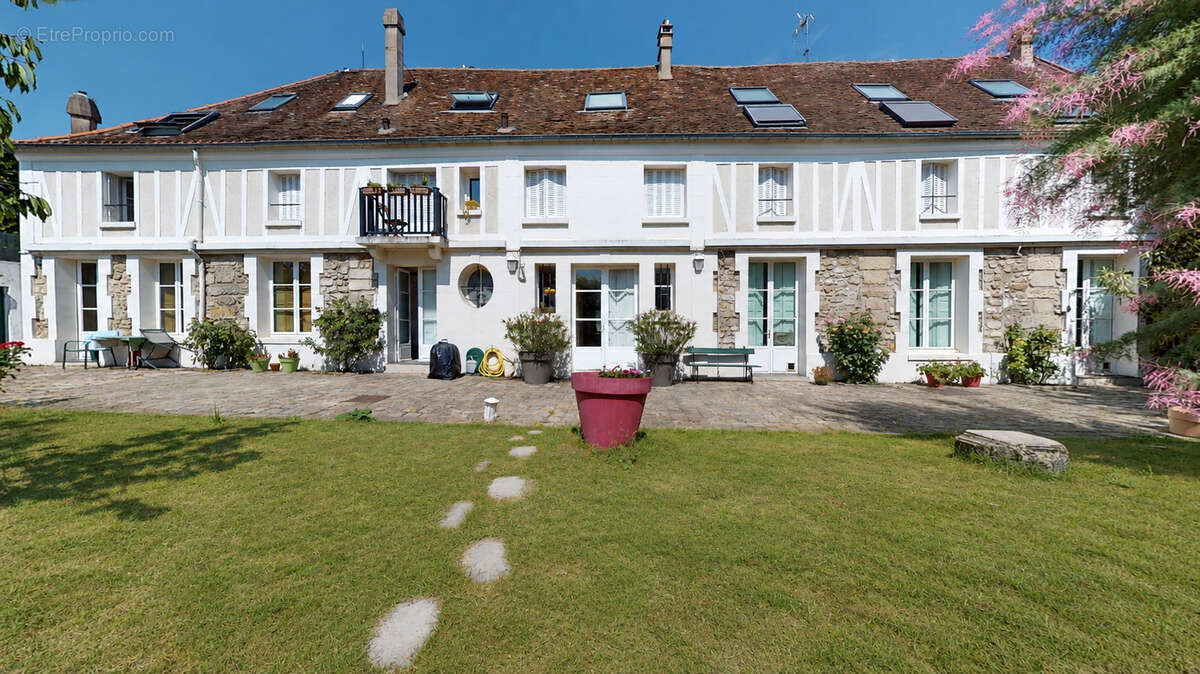 Exclusivite vitry-sur-seine - une maison dans un lieu hors du commun - photo 11
