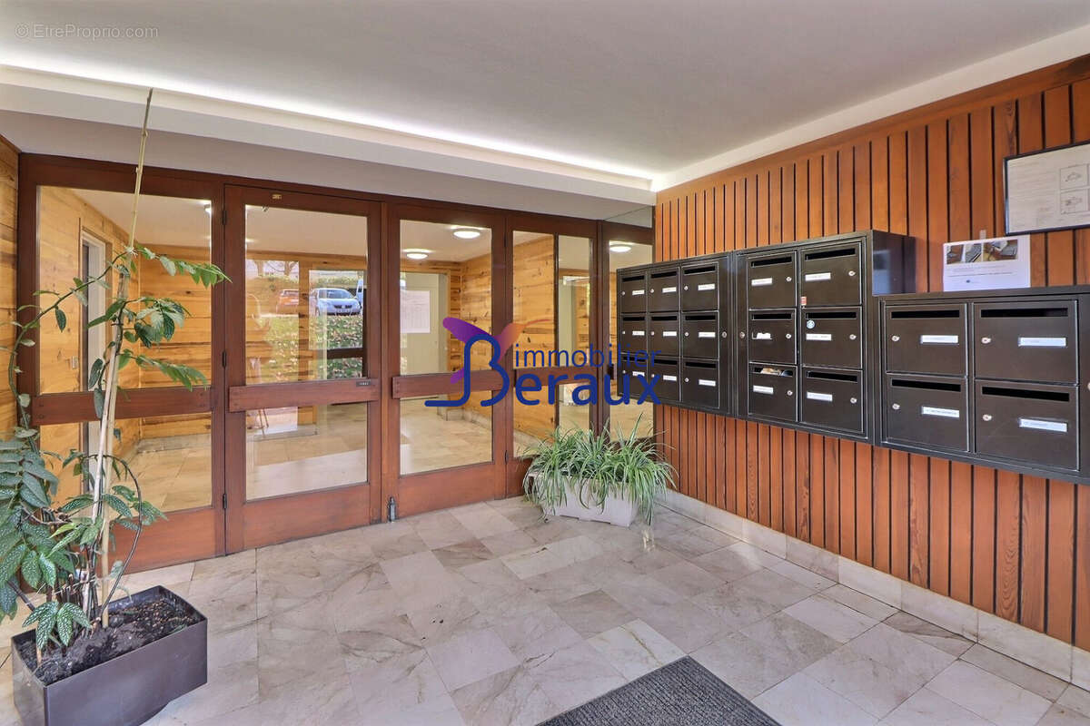 Appartement à CANTELEU