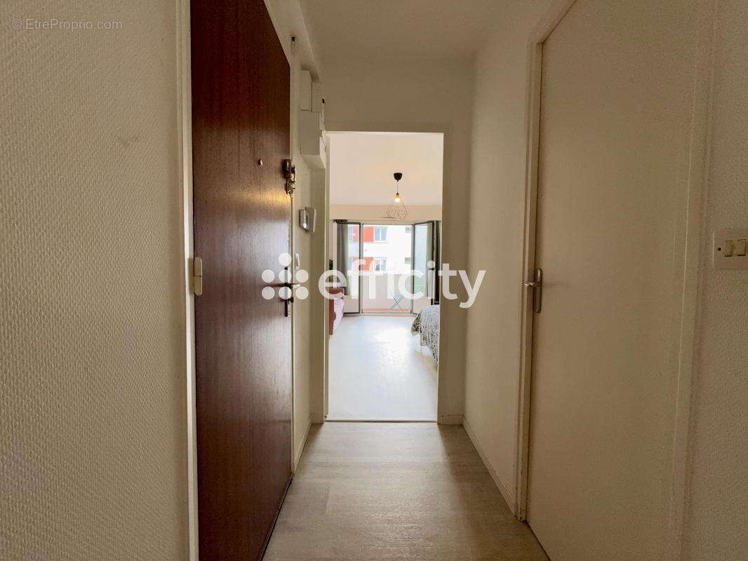 Appartement à THORIGNY-SUR-MARNE