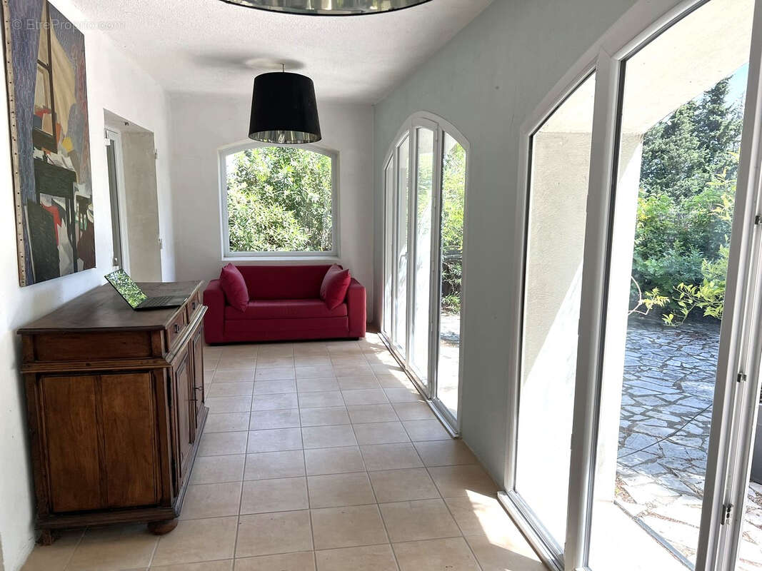 Maison à SAUVETERRE