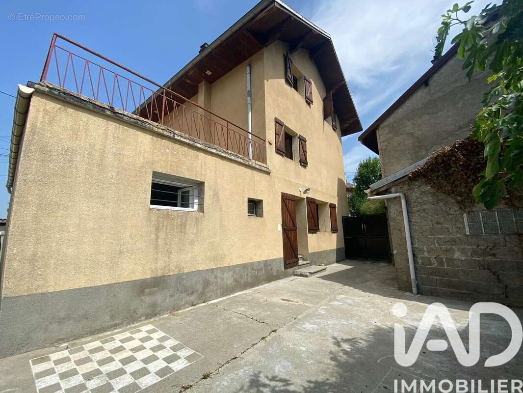 Photo 3 - Maison à CHAPAREILLAN