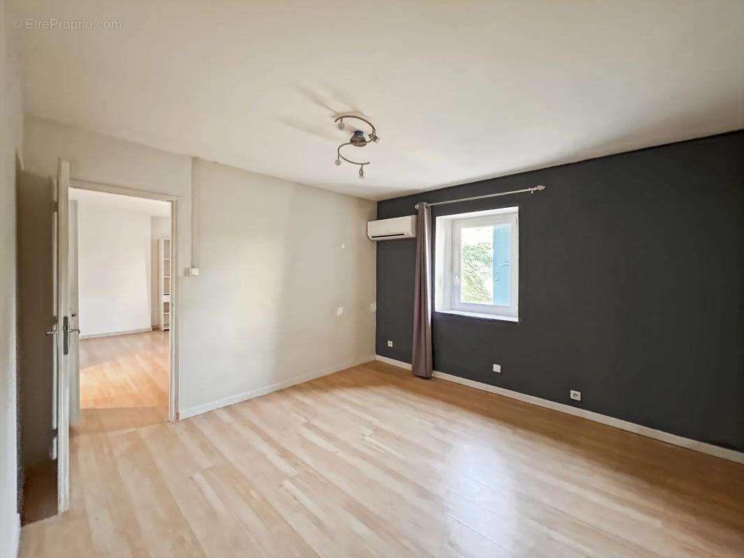 Appartement à MONTELIMAR