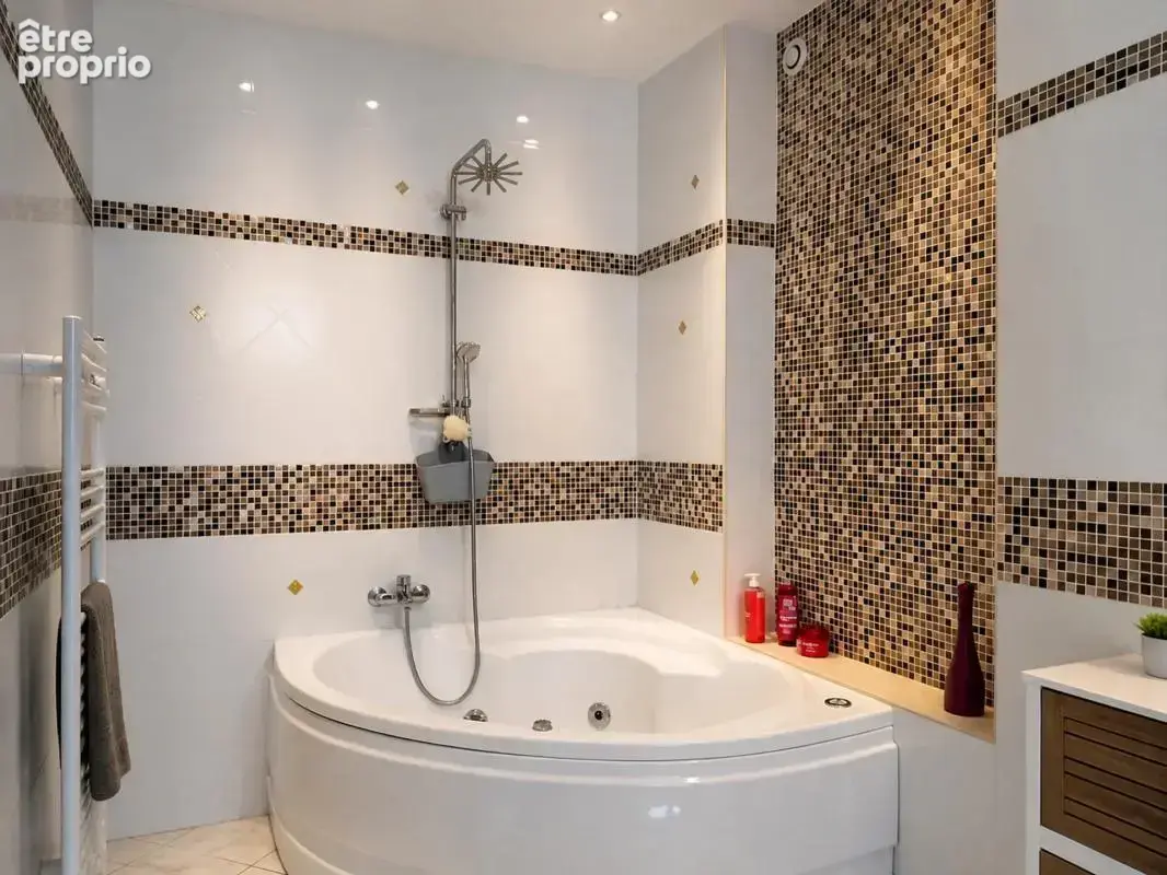 Appartement de 5 pièces de 123 m² à Pau - photo 8