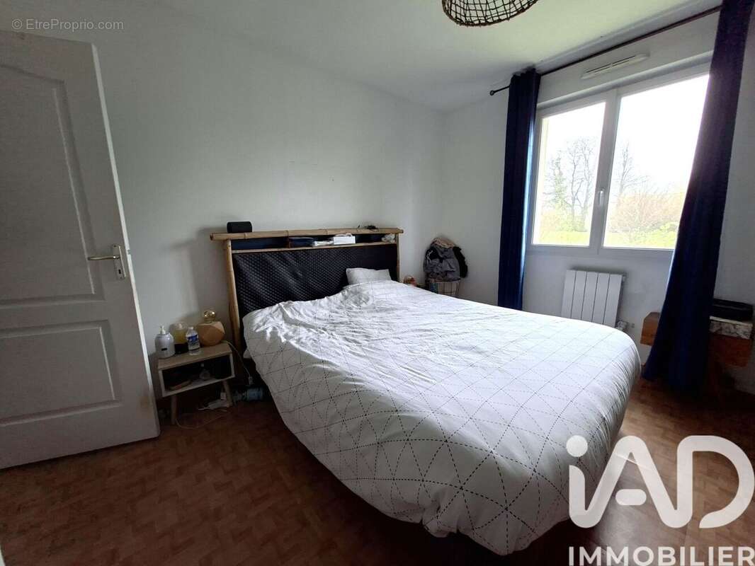 Photo 5 - Maison à ALLONNES