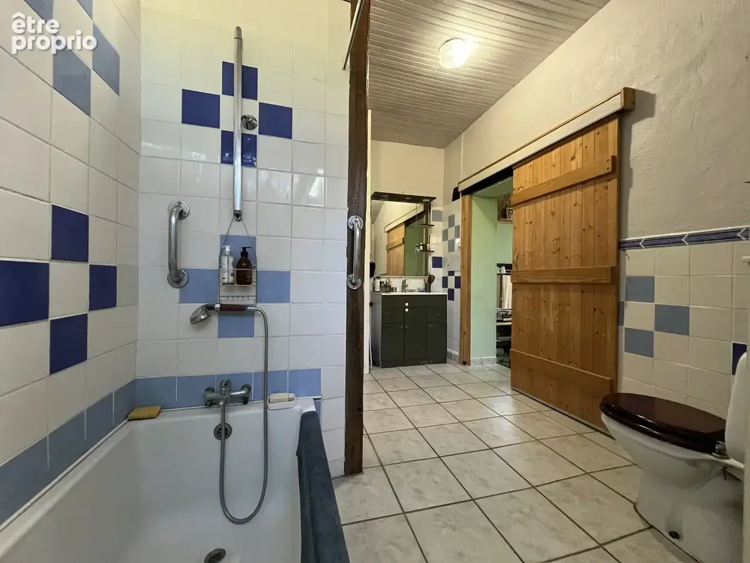 Maison de campagne sur 5 000m2 de terrain - photo 10