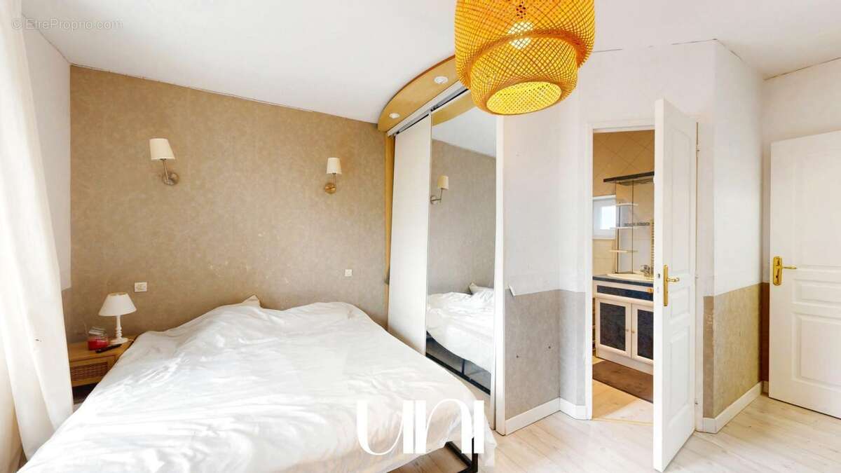 Maison à CORMELLES-LE-ROYAL