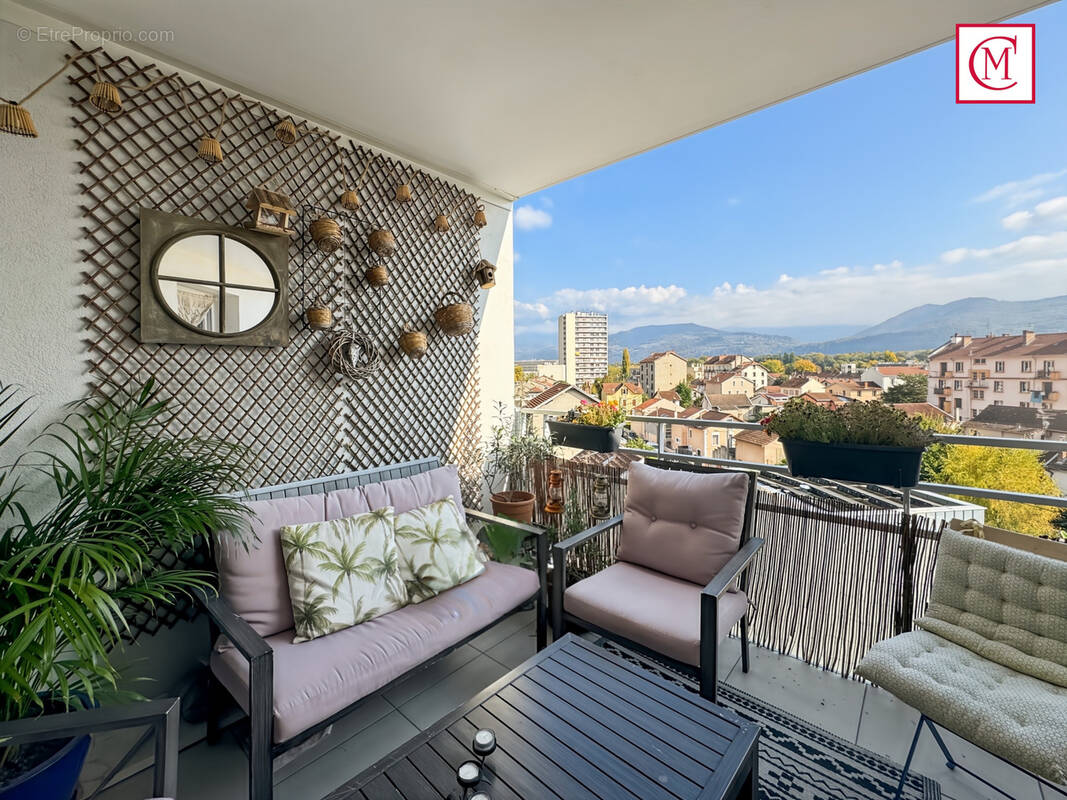 Appartement à LA TRONCHE