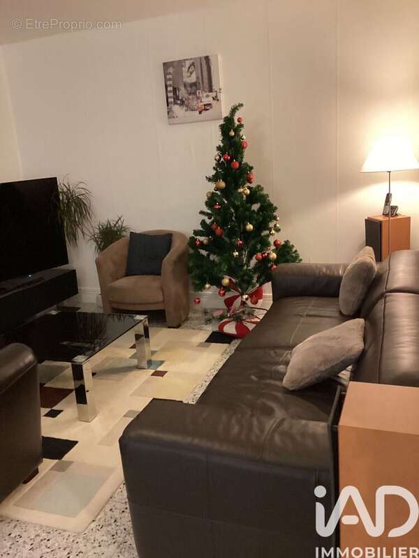 Photo 7 - Appartement à CHOISY-LE-ROI