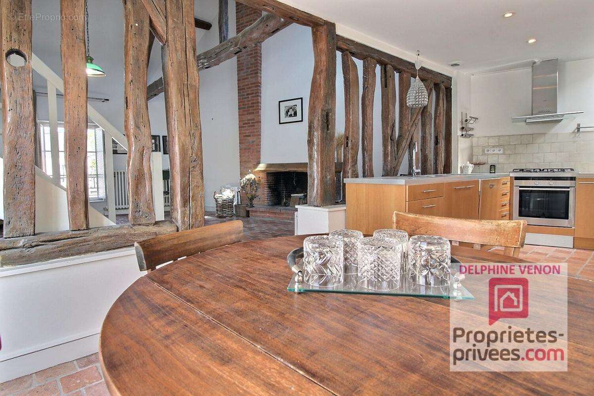 Exclusivité - Maison prestige avec beaucoup de cachet à 2 pas des commerces, du parc et de la Loire à Chateauneuf Sur Loire - photo 11