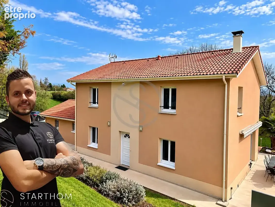 Photo Maison à Saint-Hilaire-De-La-Cote au prix de 329 000€