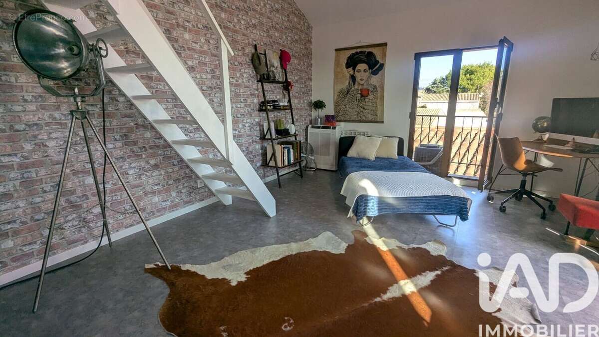 Photo 2 - Appartement à L'ISLE-SUR-LA-SORGUE