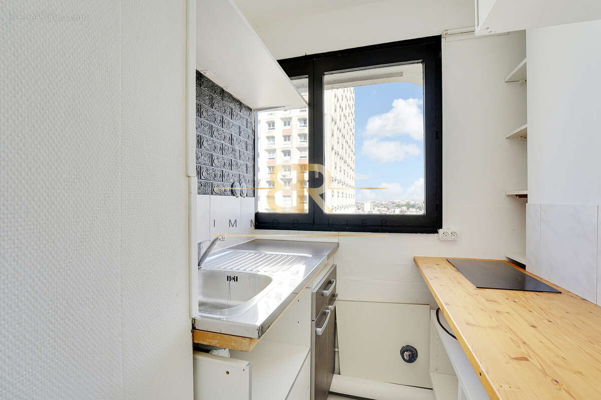 Appartement à PARIS-20E
