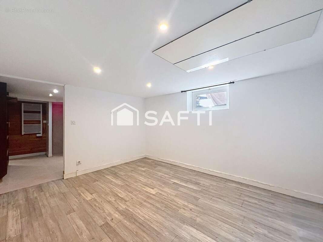 Maison 120 m² à La Boissiere-Sur-Evre  - photo 8